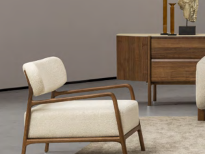 COMO Fotelja 1600€